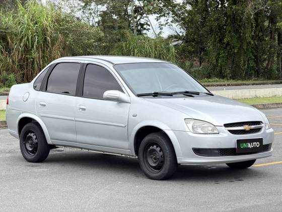 CHEVROLET CLASSIC 1.0 MPFI LS 8V FLEX 4P MANUAL CHEVROLET CLASSIC 1.0 MPFI LS 8V FLEX 4P MANUAL